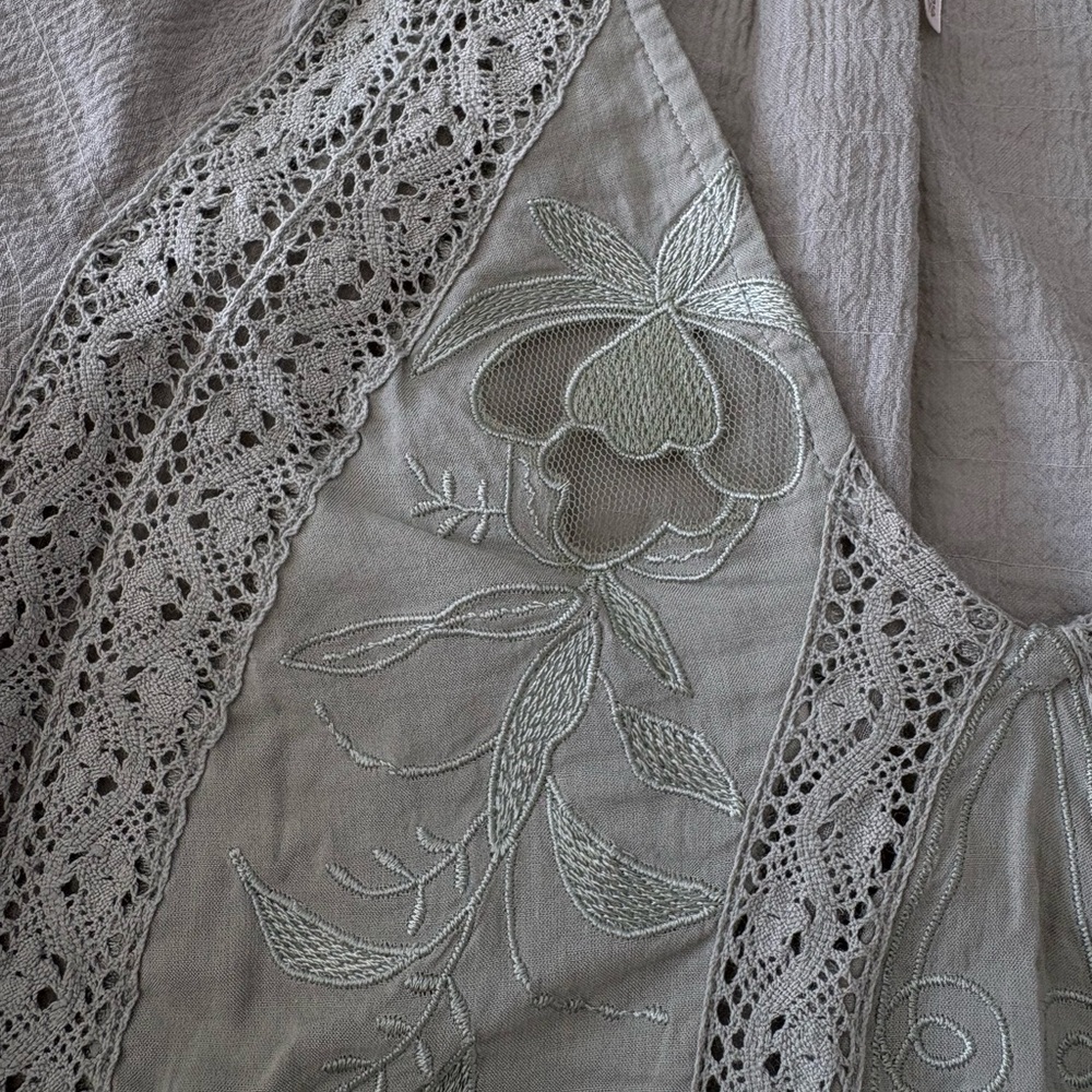 Free People Sivan Blouse, like new! - Picture 8 of 8